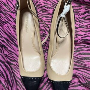 Essex Lane Black and Cream Studded Women's Heels